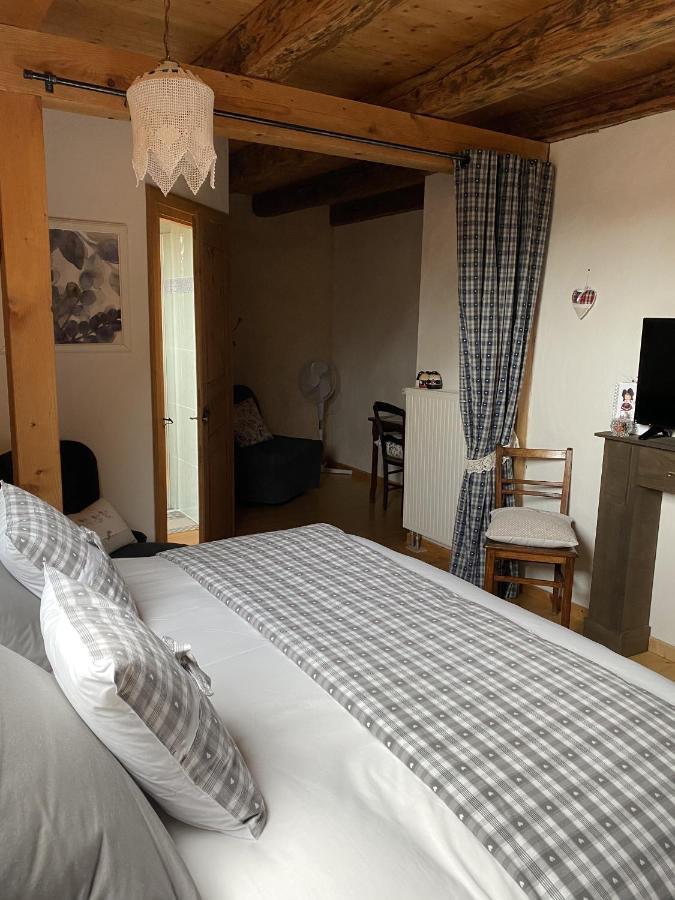Le Nid De Cigognes Hotell Hengwiller Eksteriør bilde